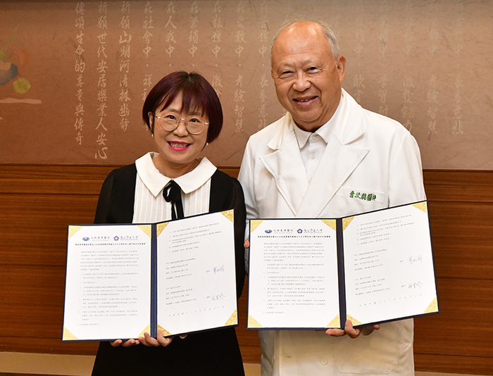 National Chung Cheng University, Nanhua University, and Dalin Tzu Chi Hospital jointly sign MOU to cooperate on achieving SDGs, USR, CSR, and ESG