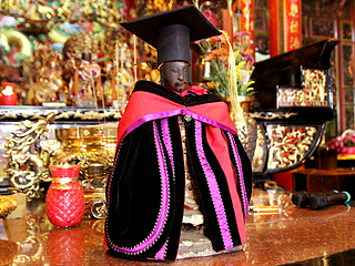全台第一個神明博士　中正大學頒五穀聖帝榮譽名譽博士學位