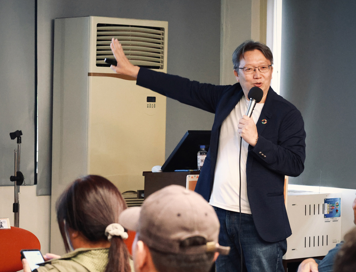 First Public Release of the Distribution of Hunting Grounds of the Tsou Clan: Promoting the Construction of Traditional Knowledge at National Chung Cheng University