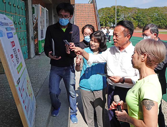 Chiayi County Promotes "Orienteering Walking Exergames in Elderly" through Implementing Exercise Technology, and The First Stop Has Taken Off in National Chung Cheng University