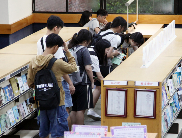 一起散BOOK去！與圖書館一同解鎖校園新玩法