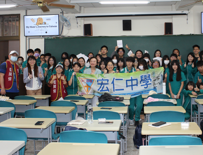 中正高階華語班成果展現國際化風采　攜手宏仁女中共譜文化交流新篇章