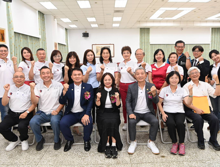 《校慶系列》迎接35周年校慶　中正大學校友總會陳奕蓁接任第12屆總會長　帶領校友共創未來