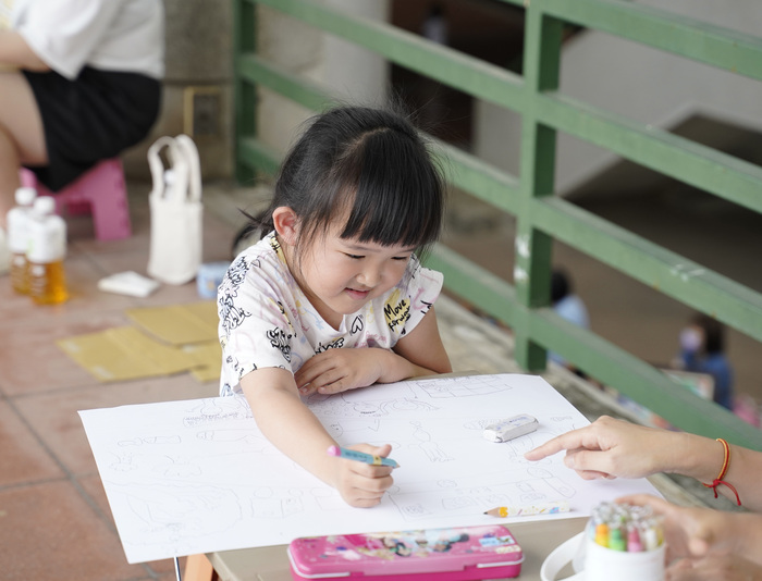 用畫筆認識中正　親子寫生比賽溫馨登場