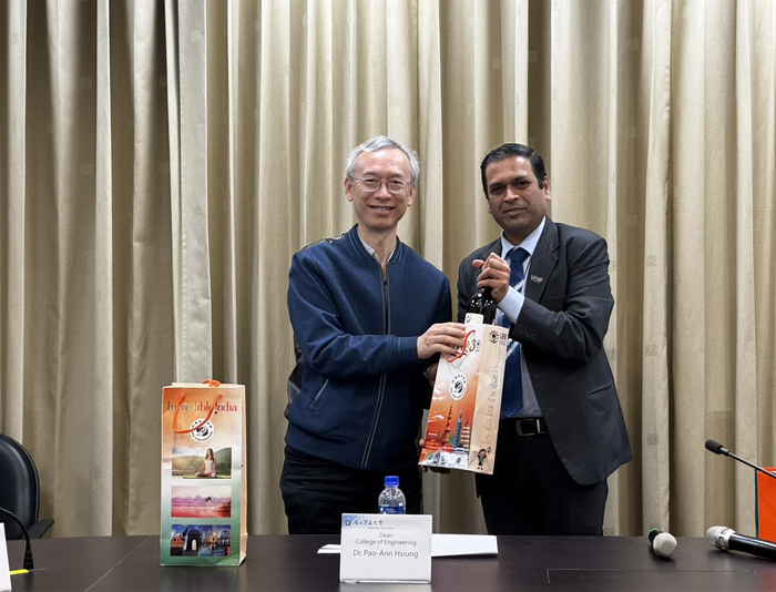 Important International Dialogue: Leaders of the India Taipei Association Visited National Chung Cheng University
