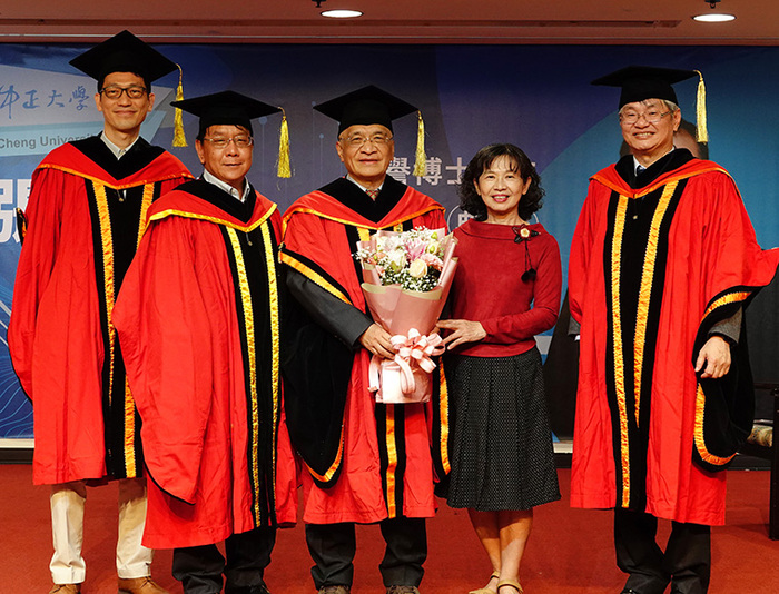 Professor Chin-Chen Chang, “Father of Taiwanese Cryptography”, receives honorary doctorate from National Chung Cheng University in recognition of his 16-year contribution since the founding of the university