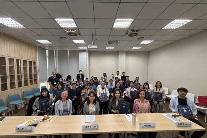 中正大學教務處舉辦113學年度第2學期優良課程表揚暨教學交流會 124位教師獲肯定，齊聚分享教學創新成果