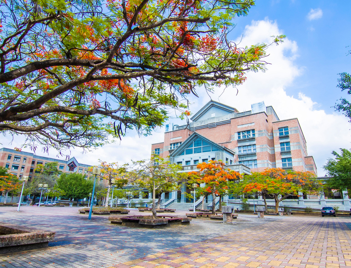 中正大學：人文與理工並重，綜合型大學的卓越典範圖片