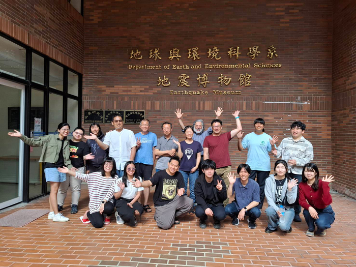 National Chung Cheng University and Kanazawa University Forge Sister-School Partnership, Ushering in a New Era of Academic Exchange