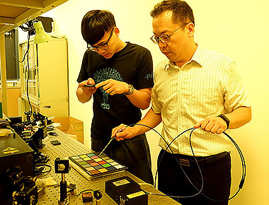 中正大學機械系王祥辰開發有效辨識食道癌期數方法　準確度達85%