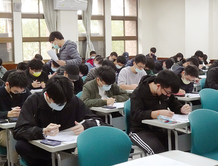 中正大學碩士班招生筆試5,998名考生應試　3月10日放榜