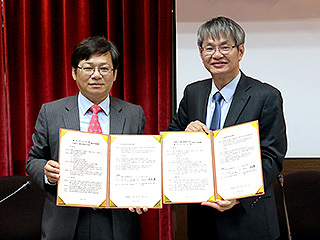 中正大學與國家實驗研究院合作　推動智慧機械、區塊鏈與地震觀測研究