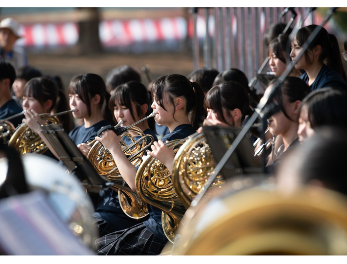 冬日微光在中正：校園感恩音樂市集 21日暖心登場