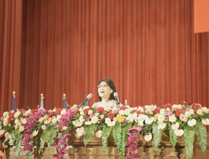 中正大學歡送近三千學子畢業　境外生親友團出席踴躍