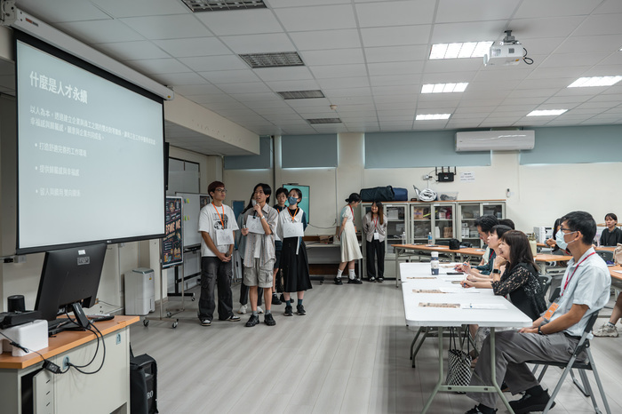 「正」好一起走　Define Me陪伴新生探索大學旅程