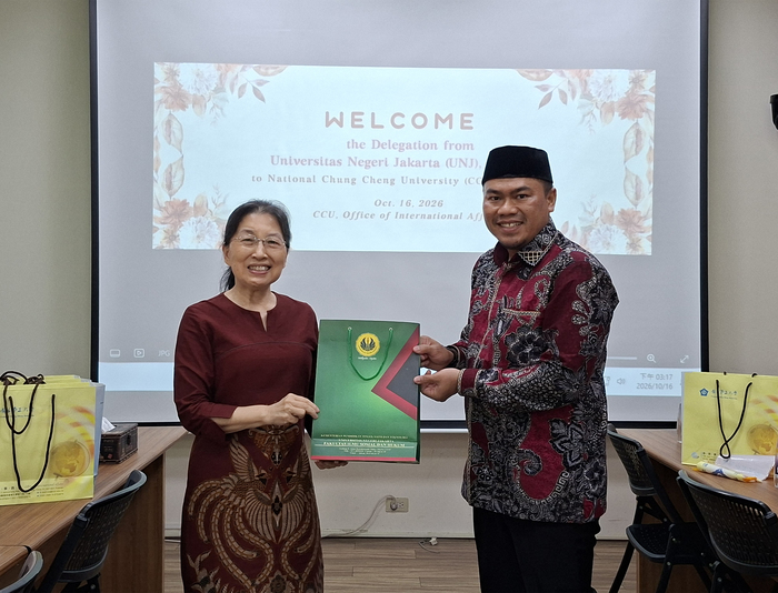 印尼雅加達國立大學續簽MOU　深化台印師生交流