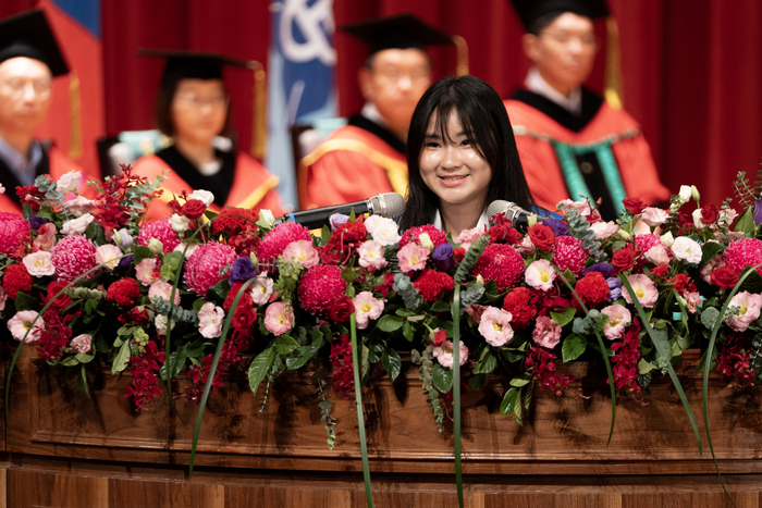 中正大學畢業典禮隆重登場！前 Google 台灣總經理簡立峰勉勵學子成為AI的指揮家