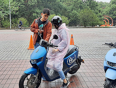 校園機車安全駕駛講習　強化大學生騎乘機車正確觀念