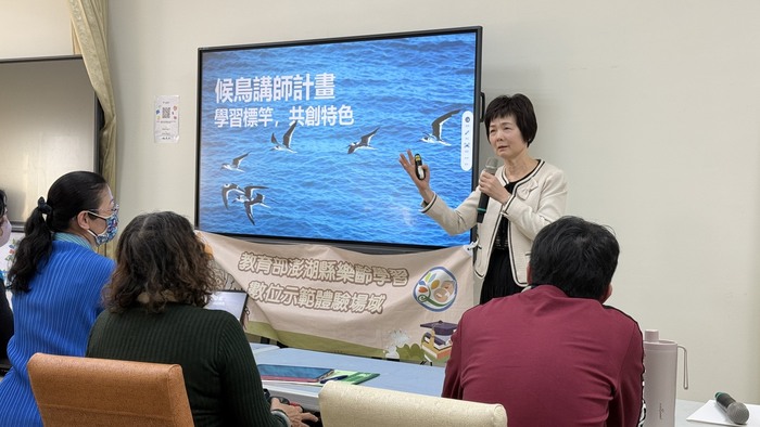 候鳥學習飛向離島：國立中正大學打造高齡學習社會新典範