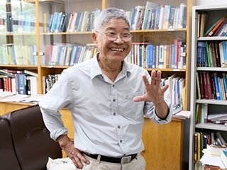 熱愛生命的社會關懷家　中正大學語言所戴浩一樂捐助人20年不中斷