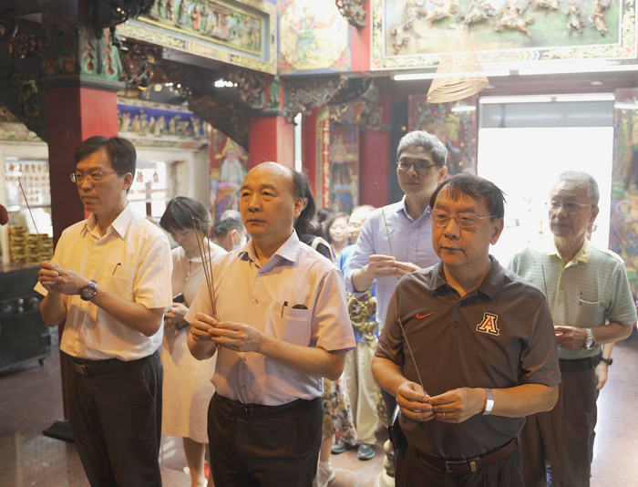 中正大學創校35而立　祝賀五穀聖帝誕辰感恩捐地