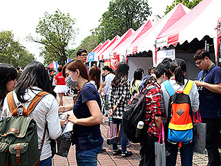 中正大學校園就業博覽會幫你找定位　65間企業釋出近5300個職缺