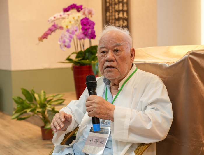 National Chung Cheng University College of Humanities Hosts International Workshop on East Asian Epigraphy Honoring Professor Mao Han-kuang’s 35-Year Legacy