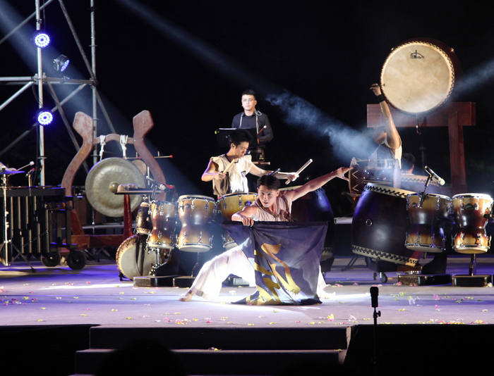National Chung Cheng University 35th Anniversary Celebration: Taiwan Ten-Drum Art Percussion Group's "HEROES" Outdoor Concert on October 25th!