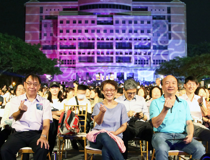 National Chung Cheng University 35th Anniversary Celebration: Taiwan Ten-Drum Art Percussion Group's "HEROES" Outdoor Concert on October 25th!