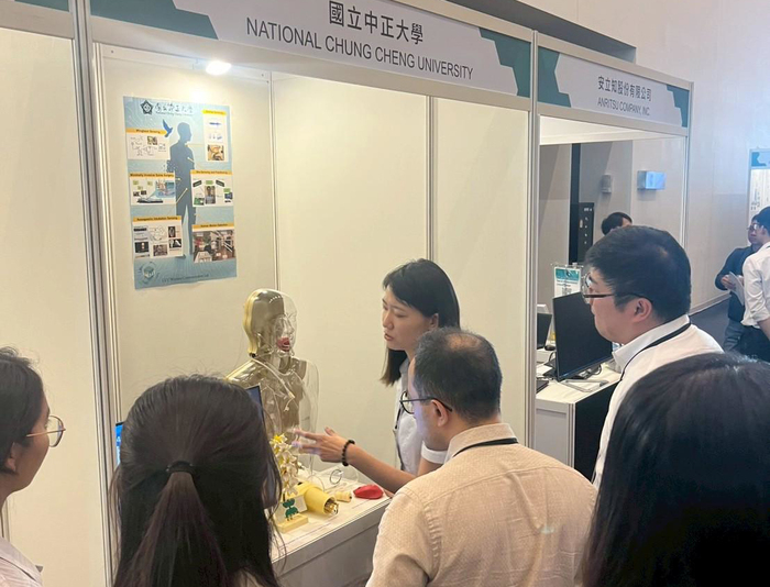 2025國際微波生醫年會登場　電機系張嘉展、通訊系張盛富教授受邀會議圖片