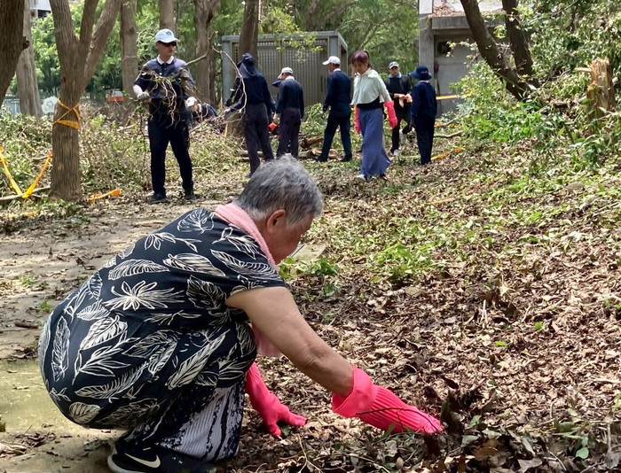 從1.5 歲到85歲　各地志工再赴中正　溫暖故事共築校園希望